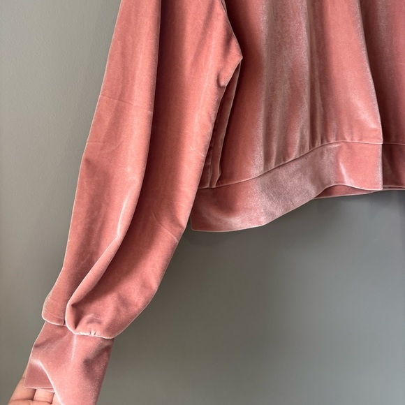 Zara size small long sleeve fleece blush color, long sleeve - Picture 2 of 5